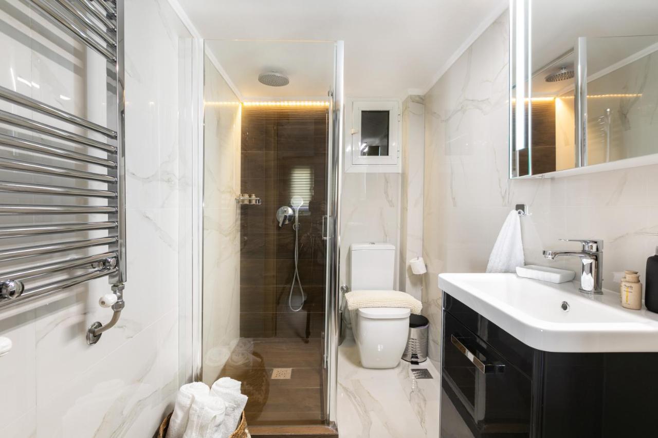 Sleeping Beauty Apartment City Center!! Салоники Экстерьер фото